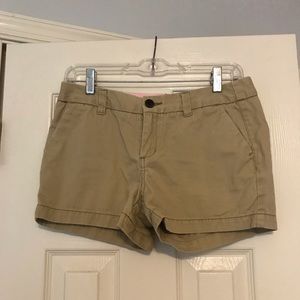 khaki shorts